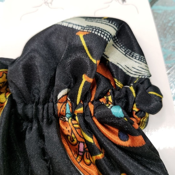 Holiday Special! Jessica Simpson Bun Hair Accessory - Picture 3 of 4